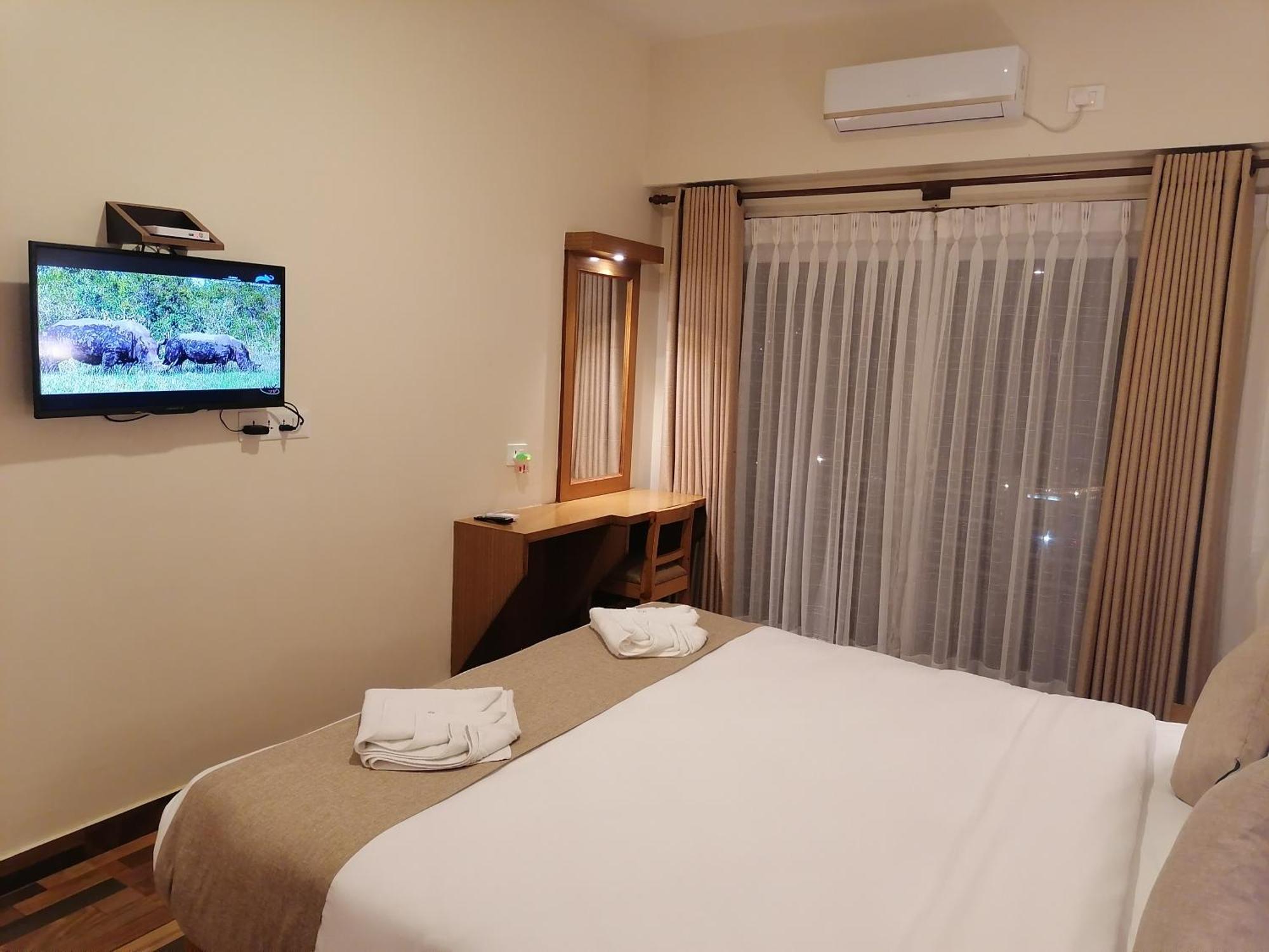 Urban Boutique Hotel Pokhara Exterior foto